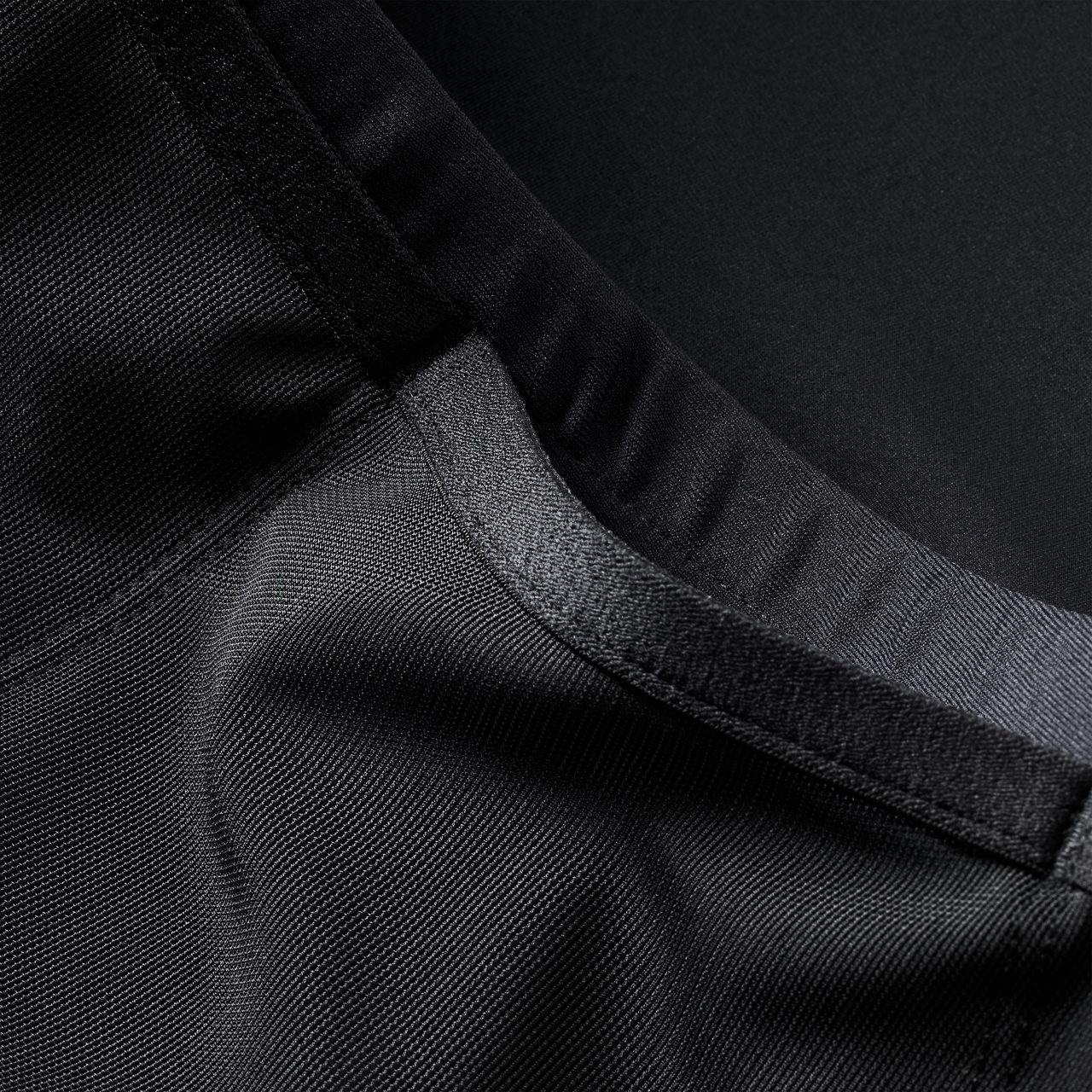 Graphic Multi Pocket Short(W) – תמונה 6